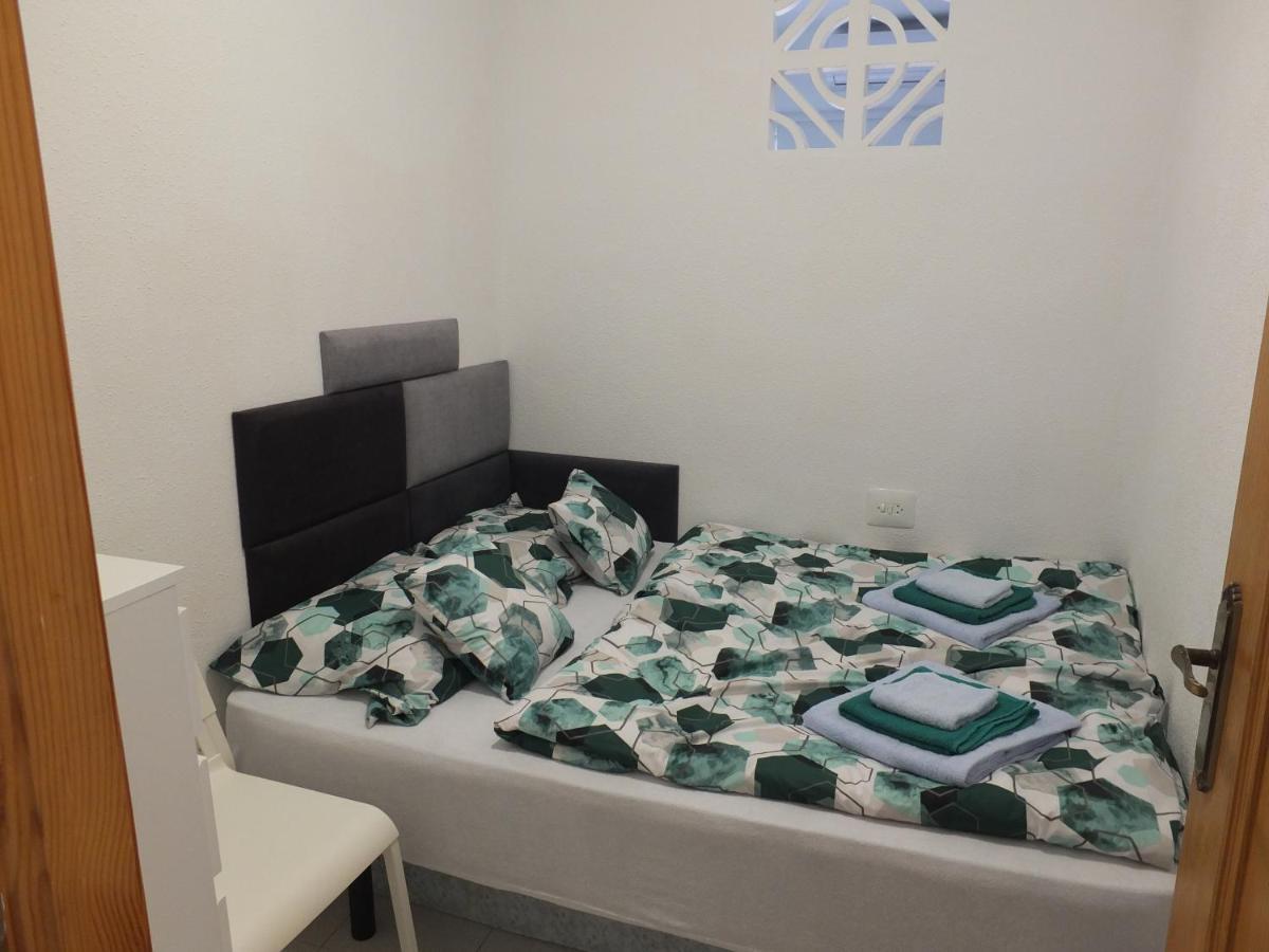 Neptuno Playa San Antonio Apartment Cullera Ngoại thất bức ảnh
